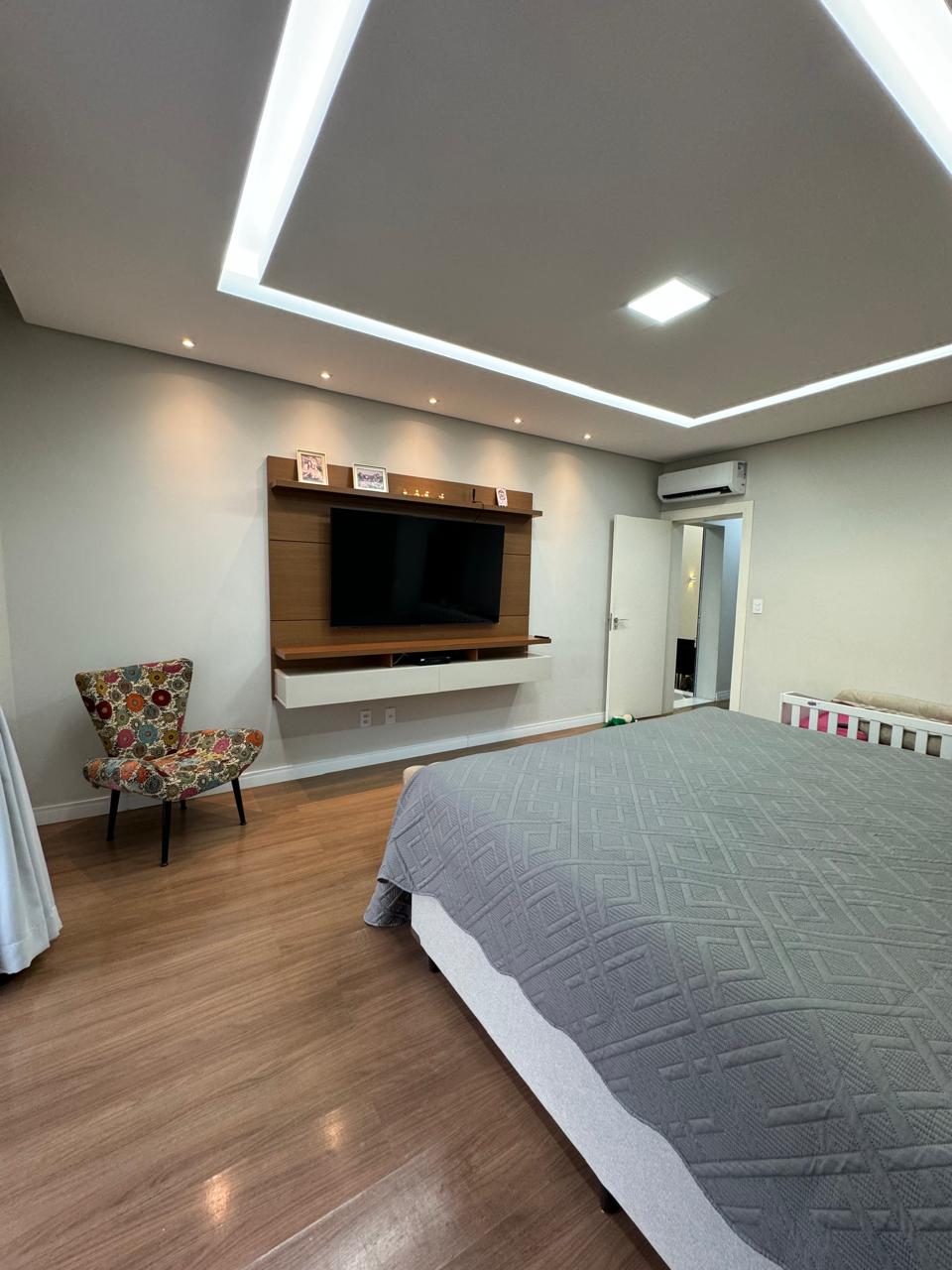 WhatsApp Image 2025-09-24 at 11.30.46 (2)