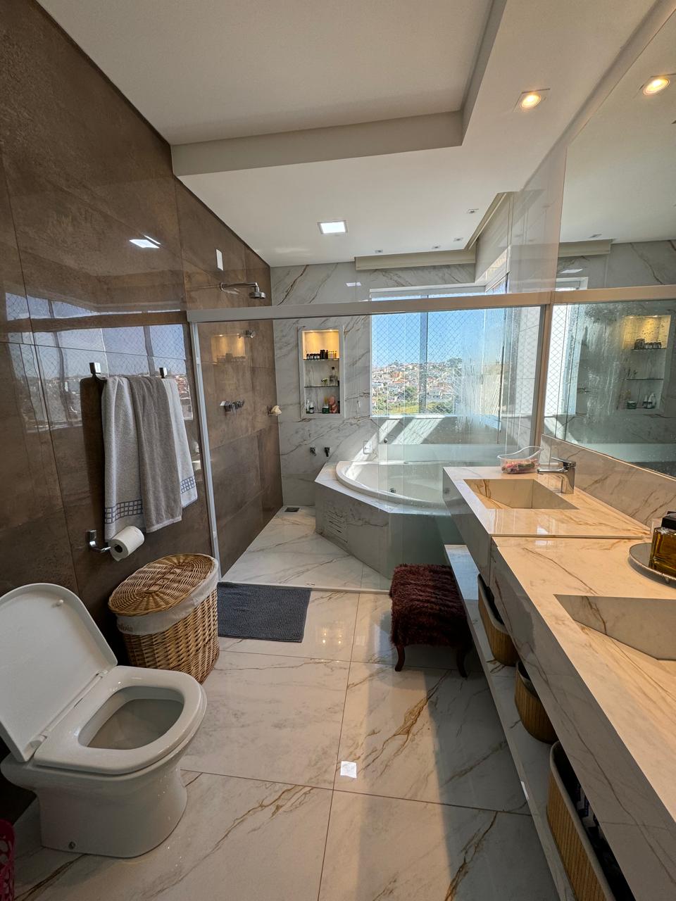 WhatsApp Image 2025-09-24 at 11.32.50 (2)