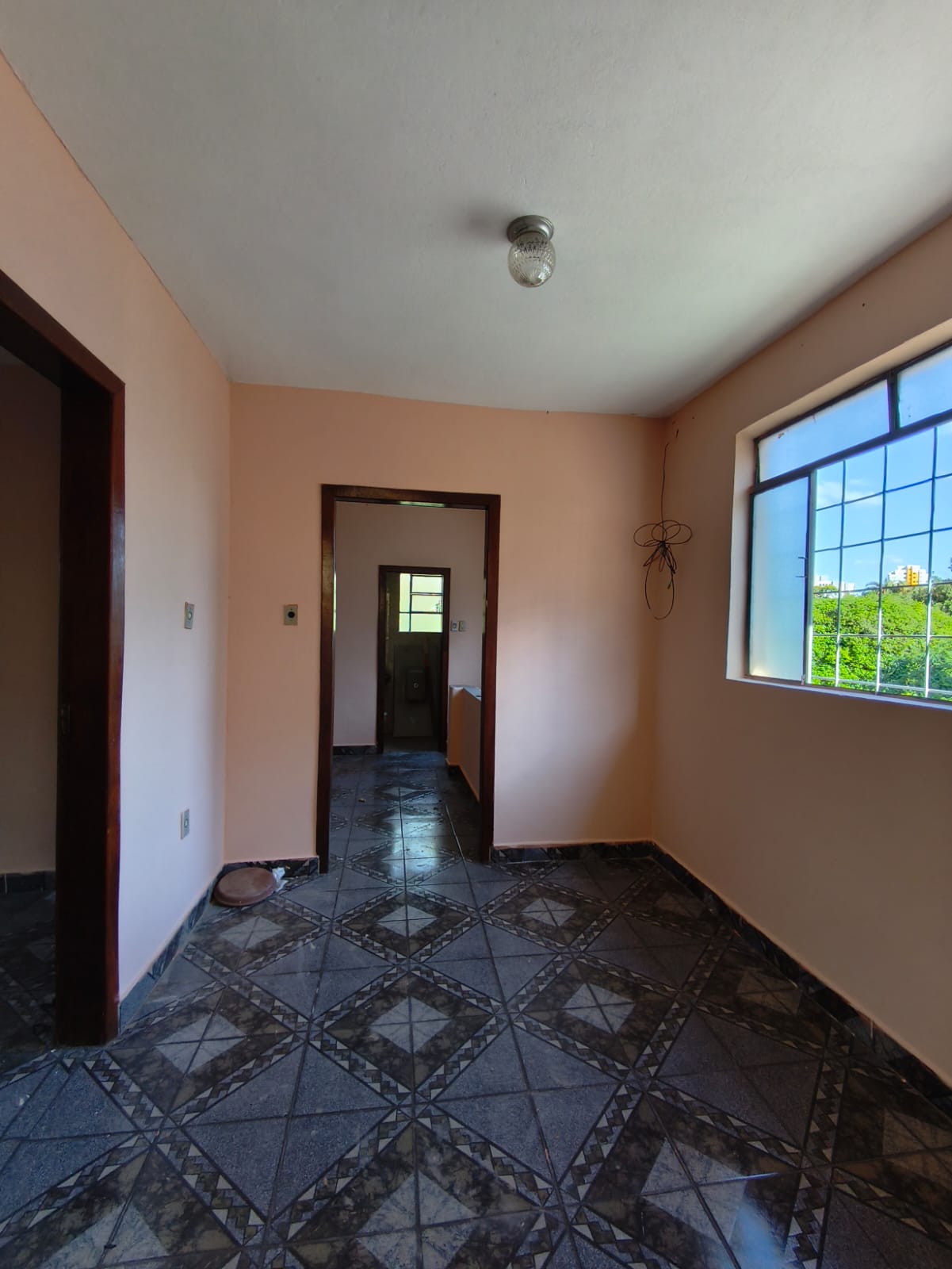 WhatsApp Image 2025-09-29 at 16.02.00 (2)