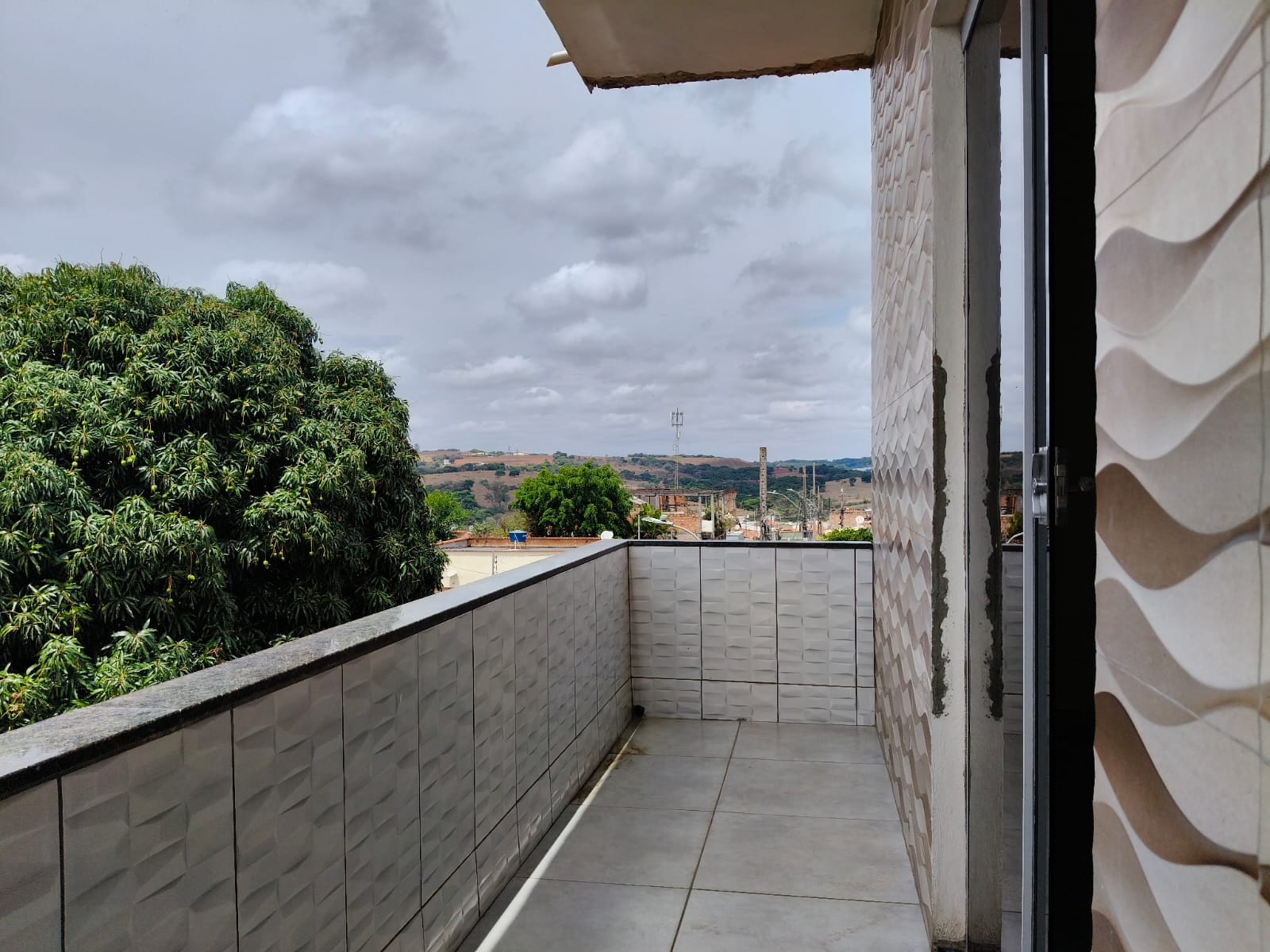 WhatsApp Image 2025-10-10 at 13.02.13