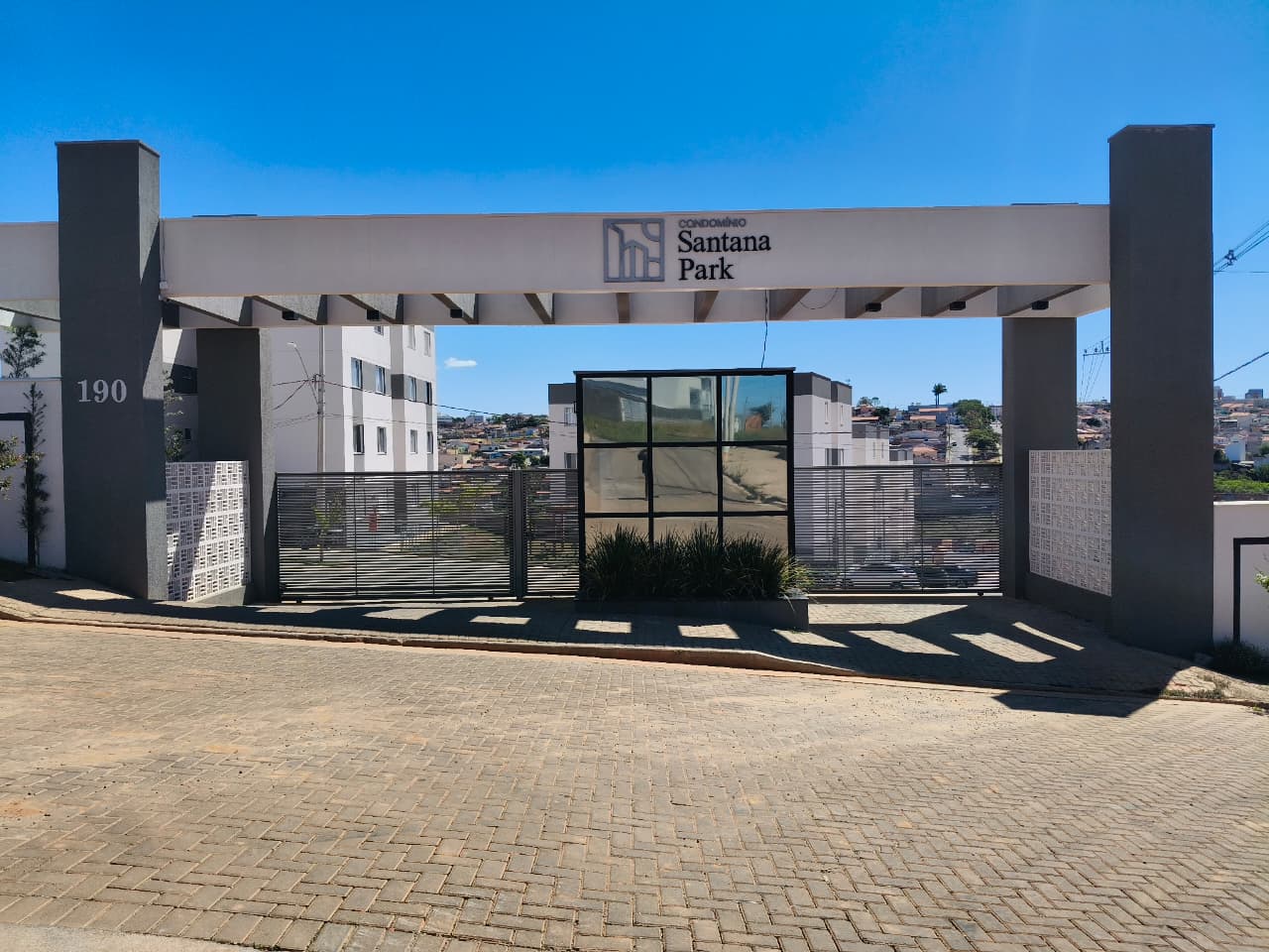 WhatsApp Image 2025-10-22 at 14.33.08