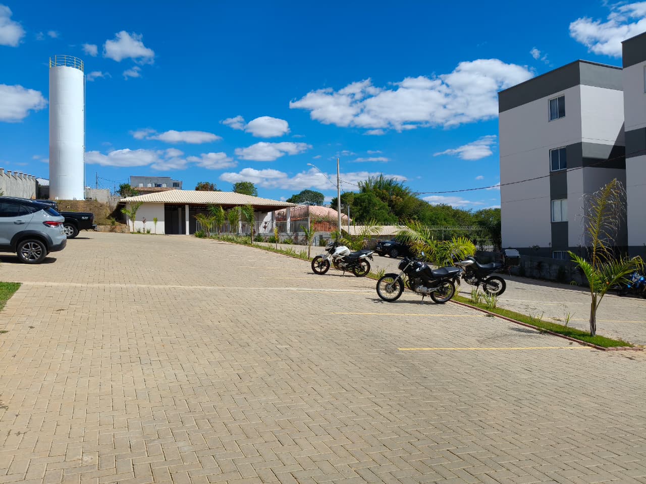 WhatsApp Image 2025-10-22 at 14.33.11