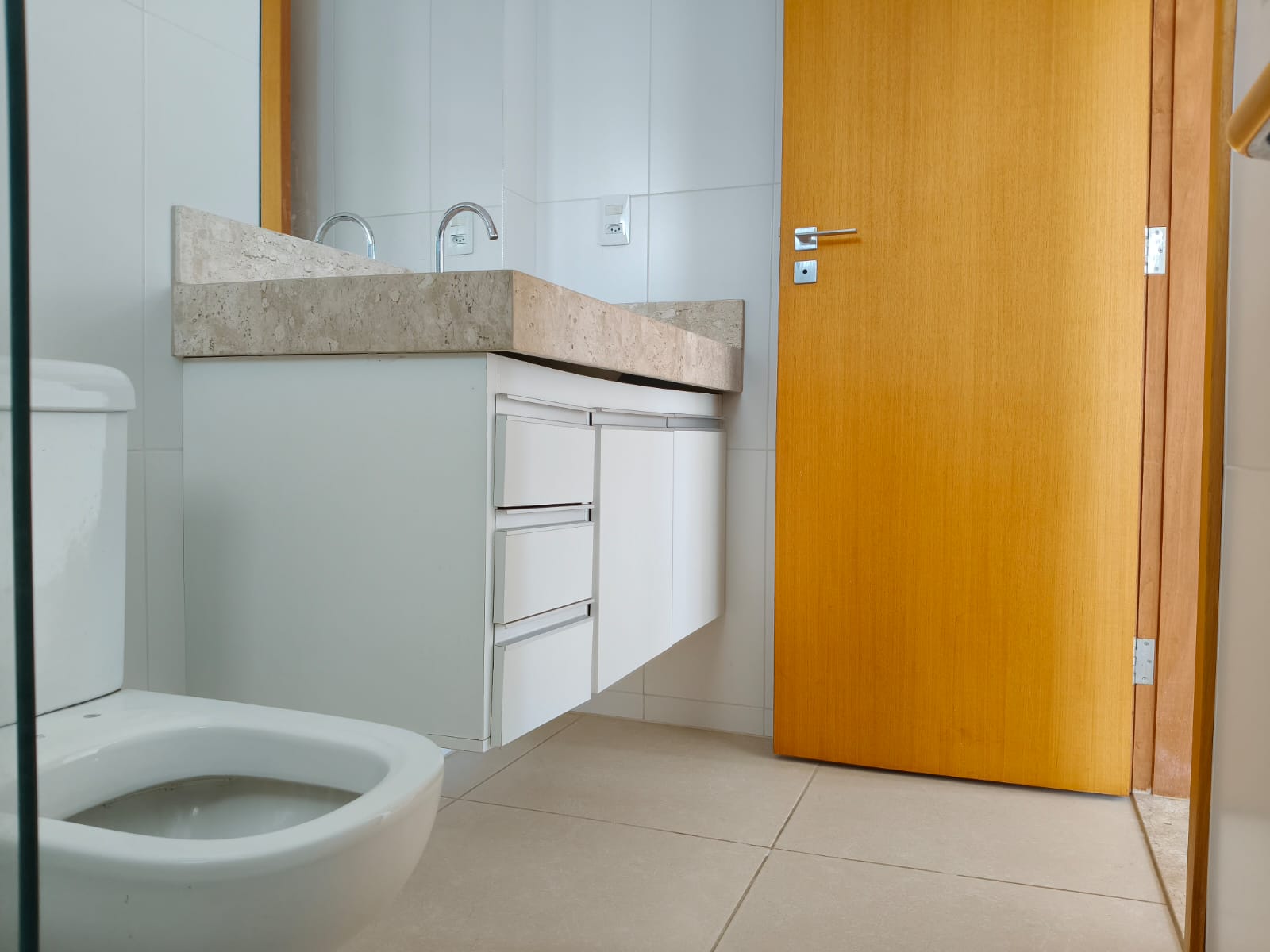 WhatsApp Image 2025-11-04 at 19.15.18 (1)