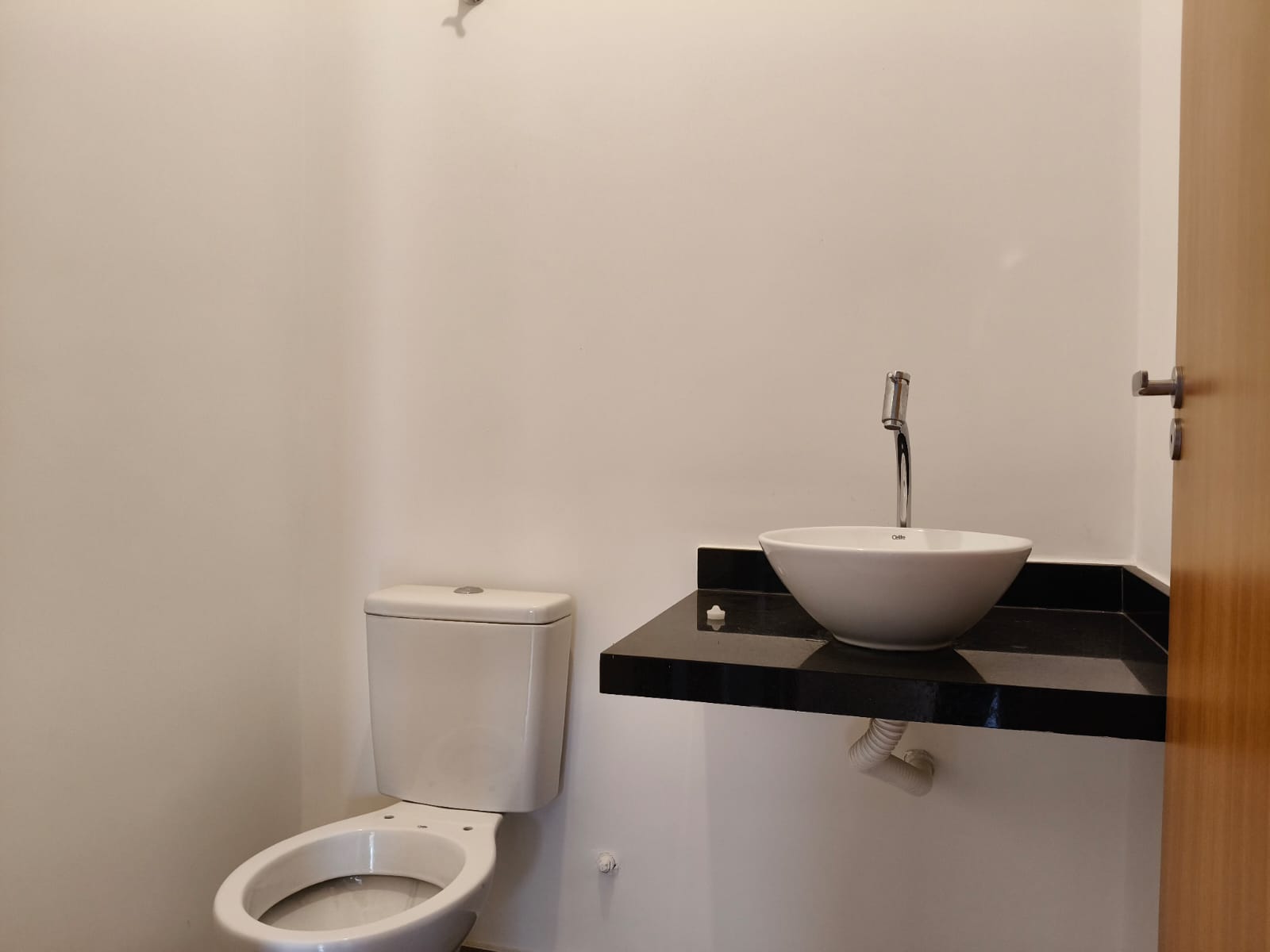 WhatsApp Image 2025-11-05 at 17.51.46 (1)