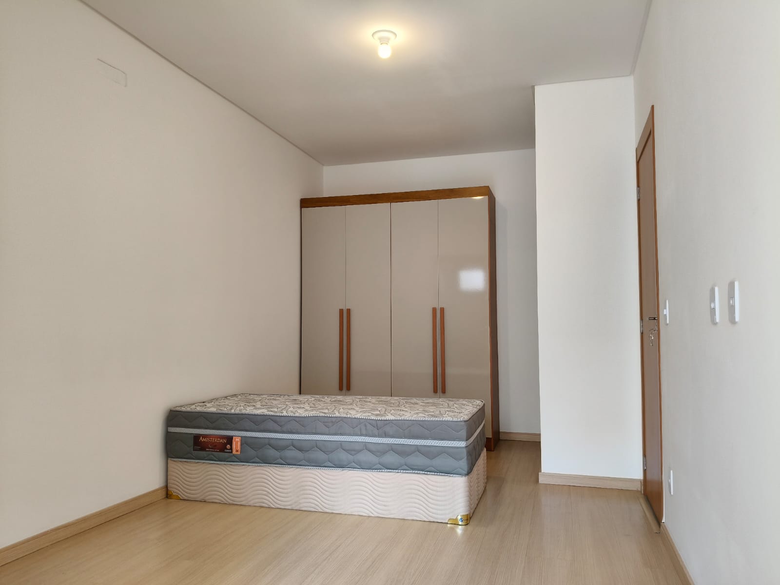 WhatsApp Image 2025-11-05 at 17.51.47 (1)