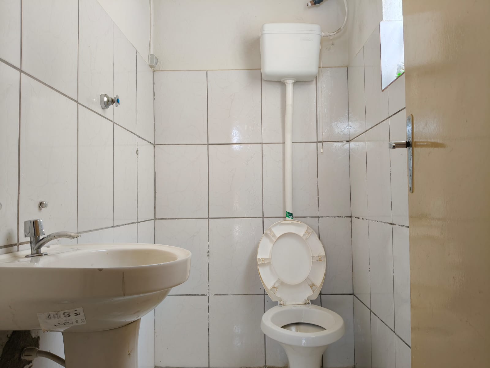 WhatsApp Image 2025-12-04 at 10.52.41