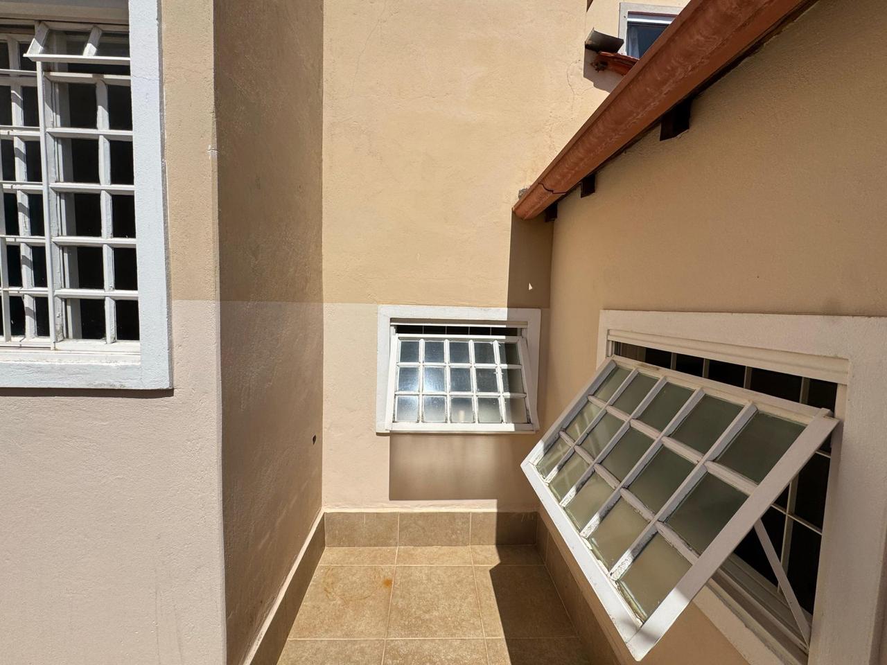 š” Casa para locação ā Bairro Olaria! - Imagem 4