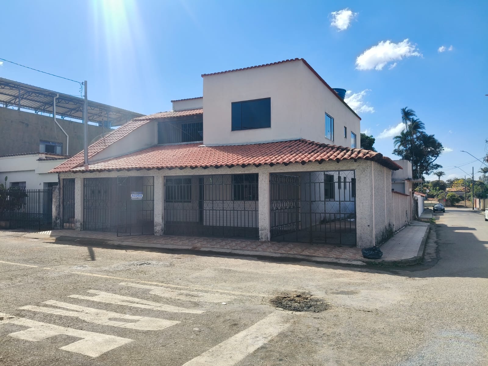 🏡 Casa disponível para locação – Ijaci!