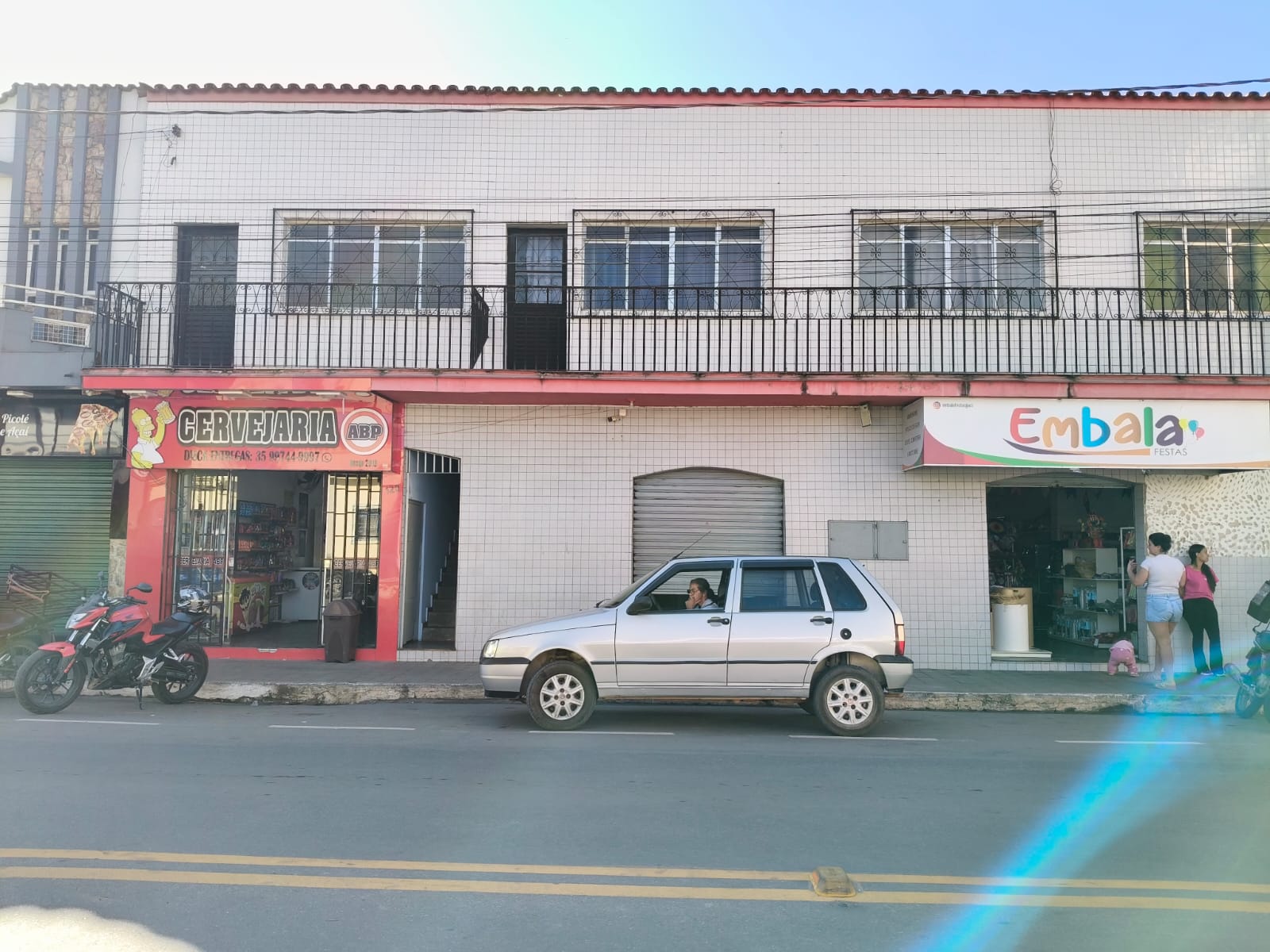 🏢 Apartamento disponível para locação – Centro de Ijaci!