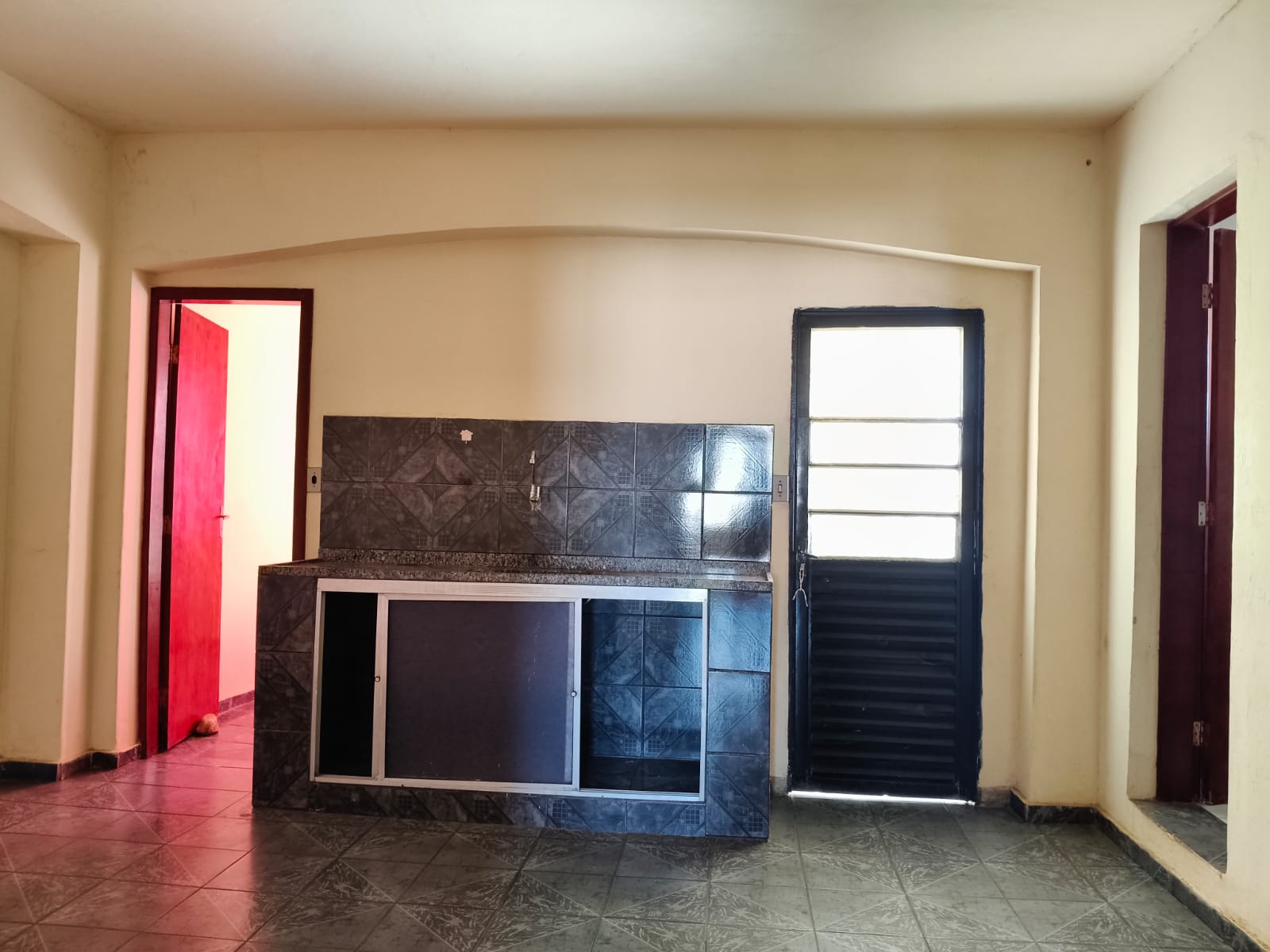 🏢 Apartamento disponível para locação – Centro de Ijaci! - Imagem 9