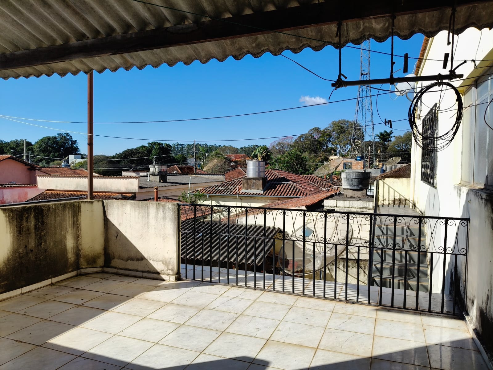 🏢 Apartamento disponível para locação – Centro de Ijaci! - Imagem 11